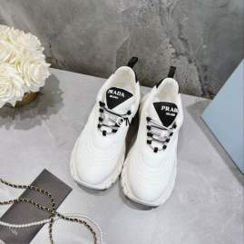 Picture of Prada Shoes _SKUPradasz35-40OM010318841
